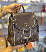 Cargar imagen en el visor de la galería, Cartera y Mochila Loui