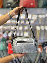 Cargar imagen en el visor de la galería, Bolso Mermaid metalizados- Lote 3 unid. (surtido)