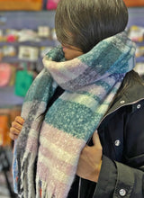 Cargar imagen en el visor de la galería, Bufanda Sharpe x Mayor - Lote de 6 unid. (surtido)