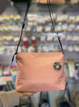 Cargar imagen en el visor de la galería, Cartera Emanuele Dr.