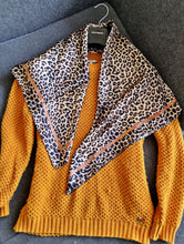 Cargar imagen en el visor de la galería, Pañuelo Seda Grande x Mayor - Lote de 6 unid.