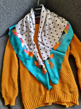 Cargar imagen en el visor de la galería, Pañuelo Seda Grande x Mayor - Lote de 6 unid.