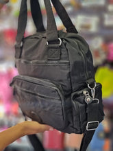 Cargar imagen en el visor de la galería, Carteras y Mochila Dhabi x Mayor