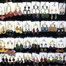 Cargar imagen en el visor de la galería, Aros + Pulseras x Mayor - Lote de 6 unid. (surtido)