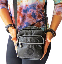 Cargar imagen en el visor de la galería, Bolso koby Love x Mayor